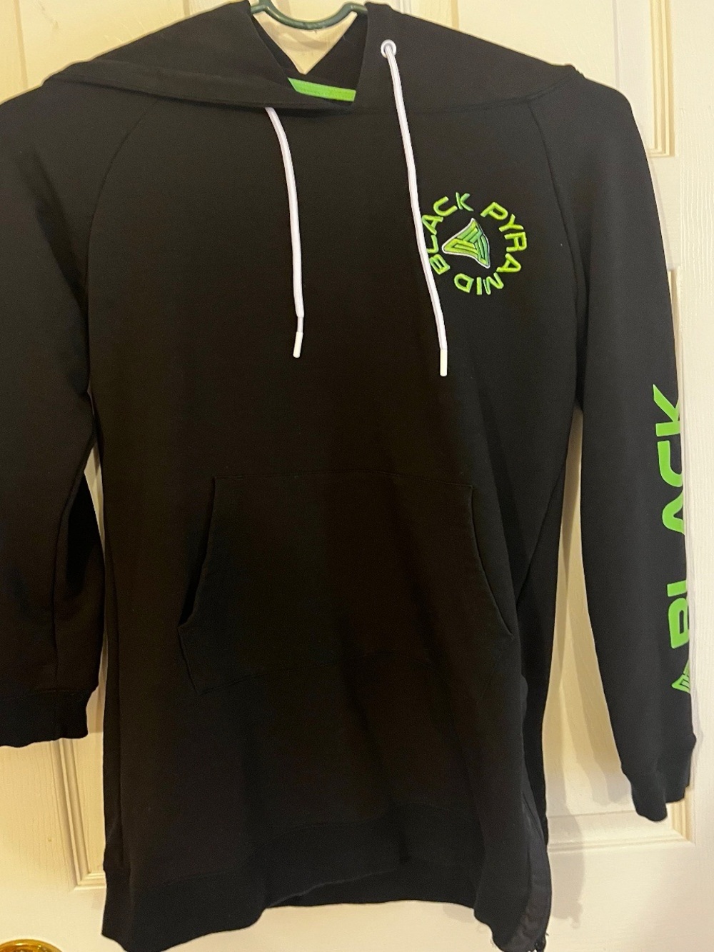 Chris Brown Black Pyramid Black & Green Hoodie Dress Sz Medium